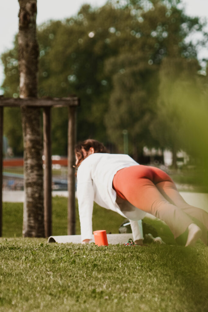 250518_Yoga_Anna-Hartmann_Heaven7-Strandhaus_210