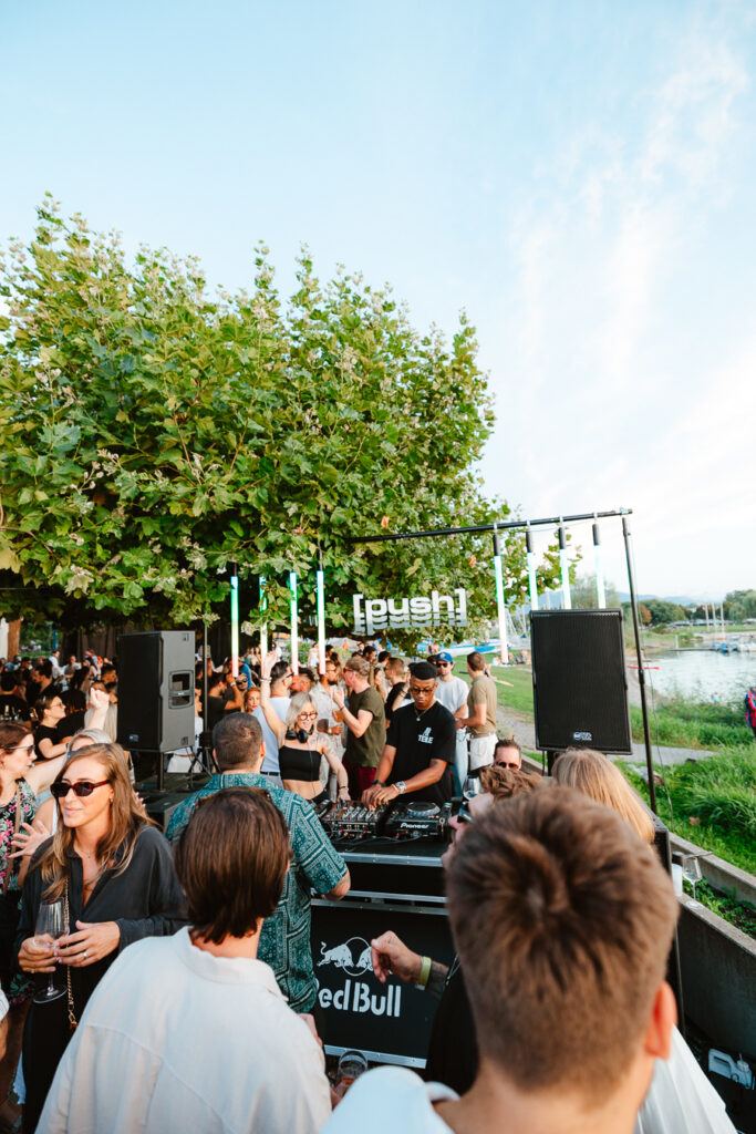 heaven7.at-sunsetaffairs_Credit_LaurinLoruenser_StrandhausHard_August2412