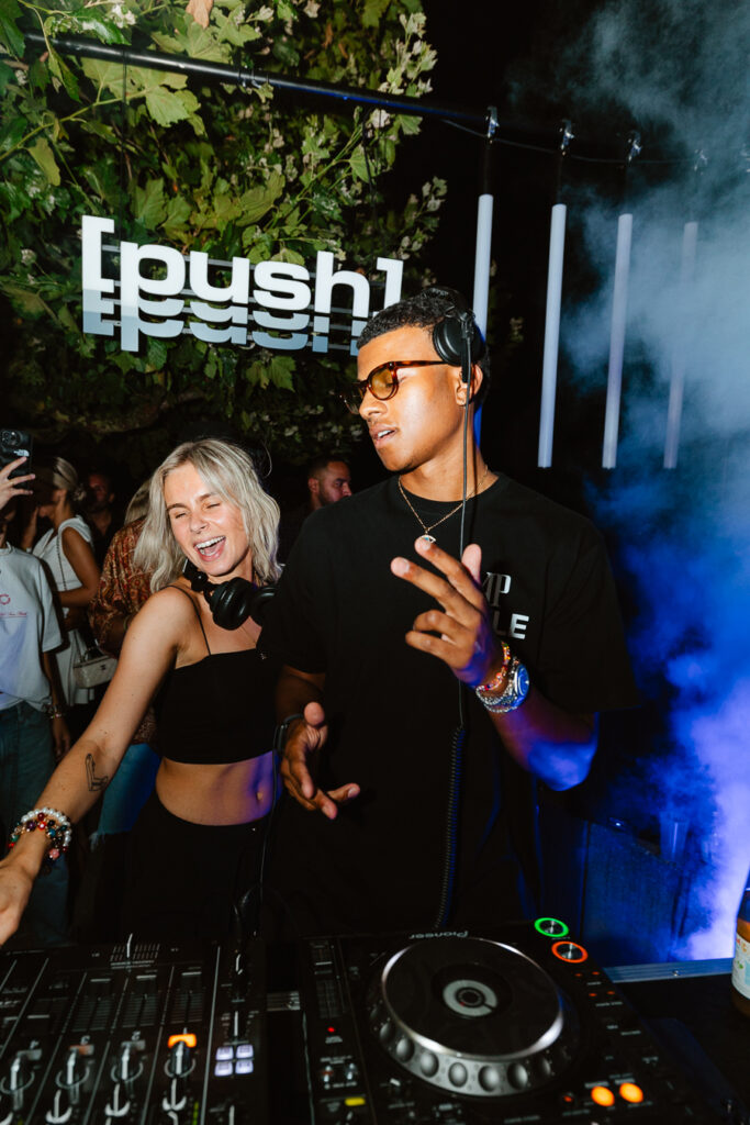 heaven7.at-sunsetaffairs_Credit_LaurinLoruenser_StrandhausHard_August242