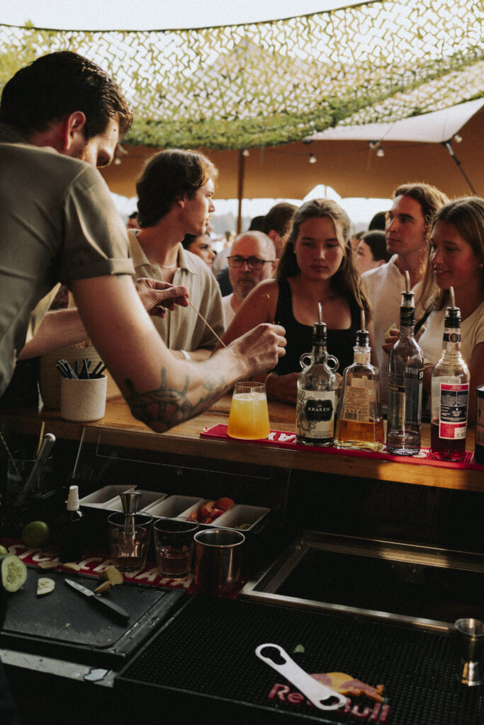 heaven7.at-sunsetaffairs_Credit_LaurinLoruenser_StrandhausHard_August2420