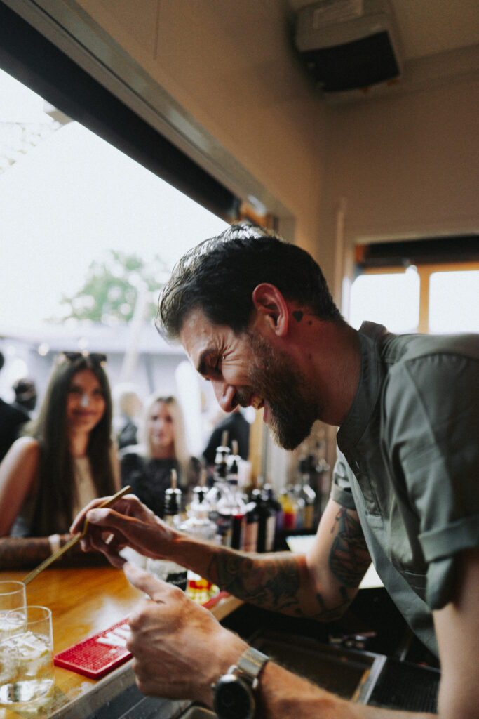 heaven7.at-sunsetaffairs_Credit_LaurinLoruenser_StrandhausHard_August2469